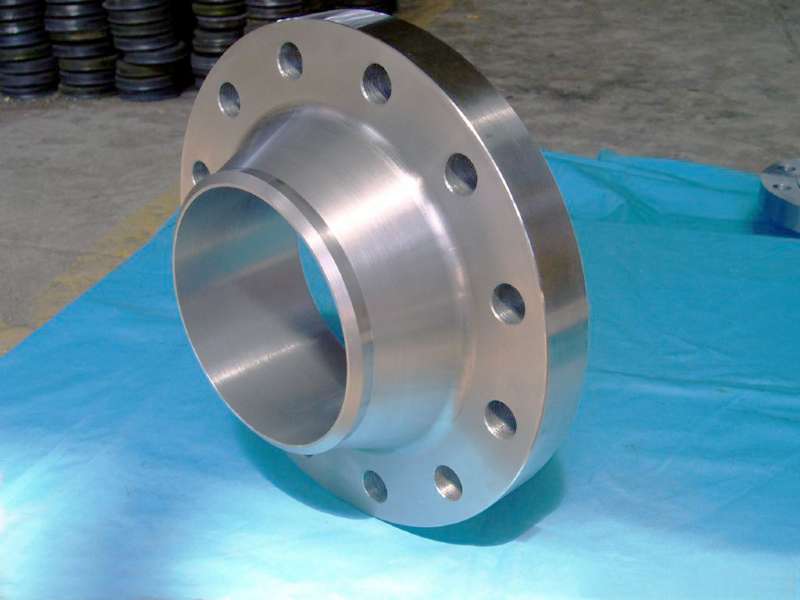 �������m