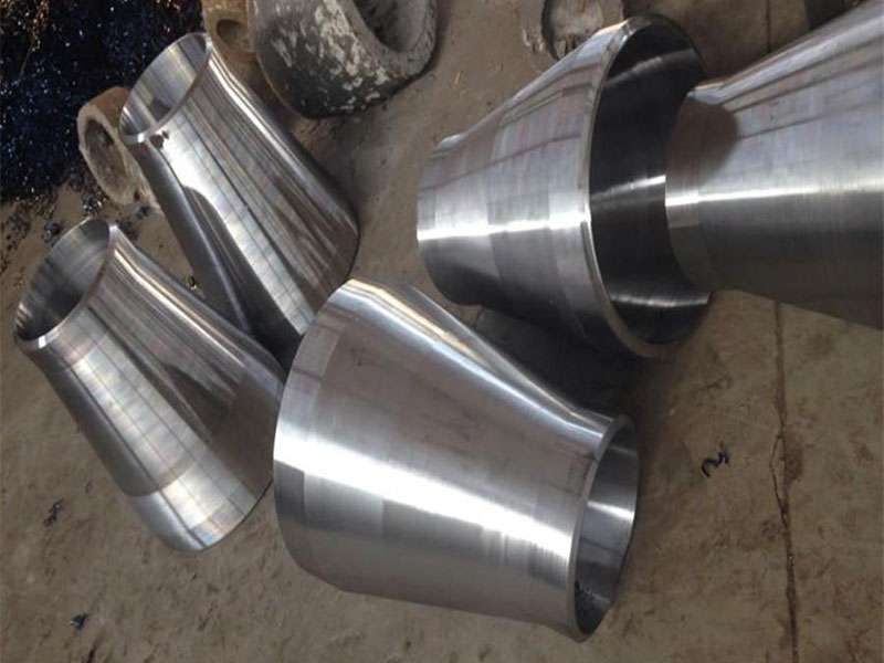 ���׃����